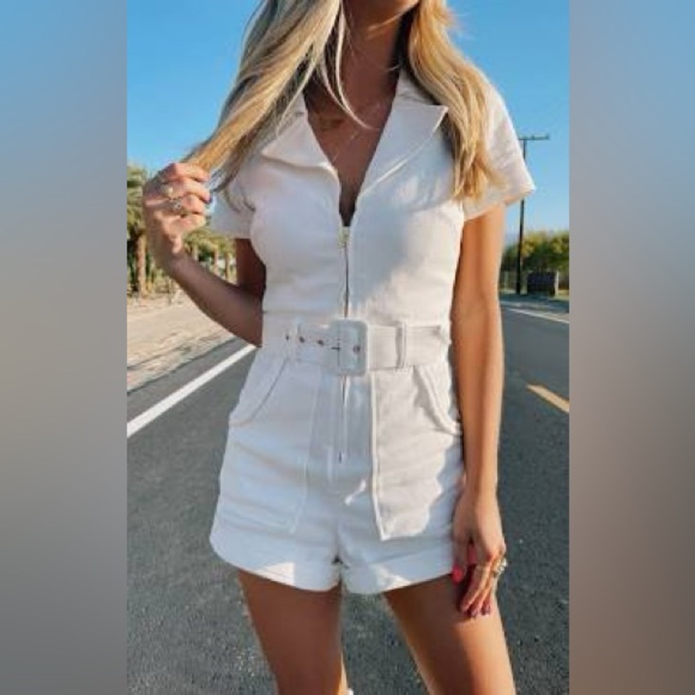 🌟Show Me Your Mumu Outlaw Romper🌟